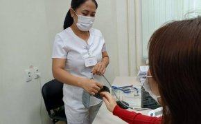 Беременным астанчанкам будут бесплатно выдавать противовирусные препараты