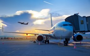 Самолет Air Astana экстренно вернулся в аэропорт вылета