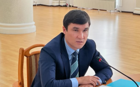 Серик Сапиев прокомментировал инцидент с побоями в Караганде