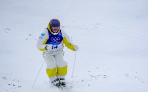 Три казахстанские могулистки пробились в финал Олимпиады-2026