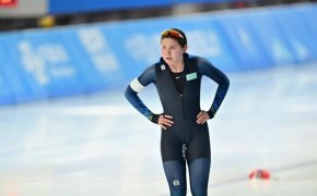 Токаев поздравил конькобежку Кристину Шумекову с триумфом на чемпионате мира