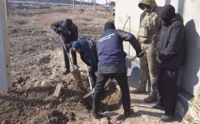 Психэкспертизу назначили младшей дочери погибшей семьи из Атырауской области