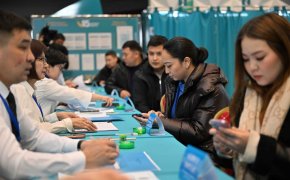 8,8 млн казахстанцев проголосовали на референдуме