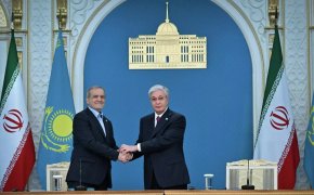 Токаев и президент Ирана обменялись поздравлениями по случаю Наурыза и Ораза айта