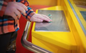 Детские игровые предложили размещать на первых этажах ТРЦ в Казахстане