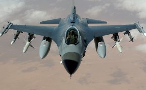 Над Астаной пролетят истребители: заявление Минобороны