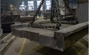 Рабочий погиб на заводе в Рудном