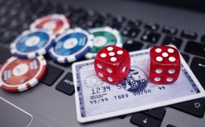 Четырех чиновников уволили за любовь к азартным играм в Туркестанской области