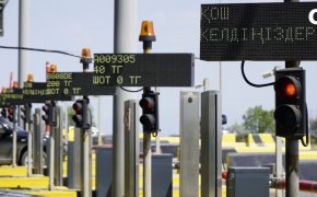 Кто может бесплатно пользоваться платными автодорогами в Казахстане