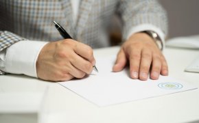 Памятник истории в центре Алматы вернули в госсобственность