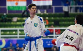Казахстанский каратист вышел в финал Азиады