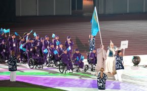 Флаг Казахстана подняли на Азиатских параиграх в Японии