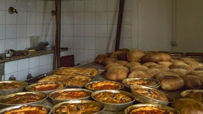 Женщина погибла, застряв в оборудовании пекарни