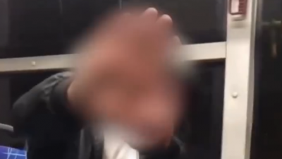 Женщина устроила перепалку в автобусе Алматы и поплатилась (ВИДЕО)