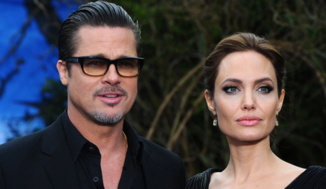 Сын Анджелины Джоли и Брэда Питта отказался от фамилии отца