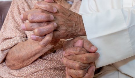 Секрет долголетия от 126-летней женщины: медитация, тофу и жизнь на природе