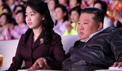 Дочь Ким Чен Ына торопят с передачей власти