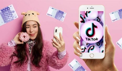 Зумеры тратят 49 полных рабочих дней в году на скроллинг ленты прямо в офисе