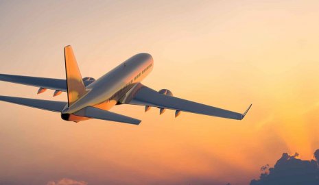 Летевший в Индию самолет авиакомпании Lufthansa вынужденно сел в Баку