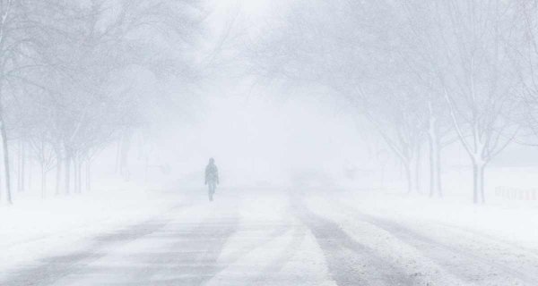 Метели и морозы: штормовое предупреждение объявили на большей части Казахстана