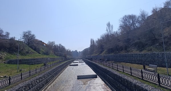 До плюс 27 градусов прогреется воздух в Алматы