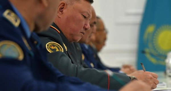 Токаев дал Минобороны 10 дней на подготовку плана военной реформы