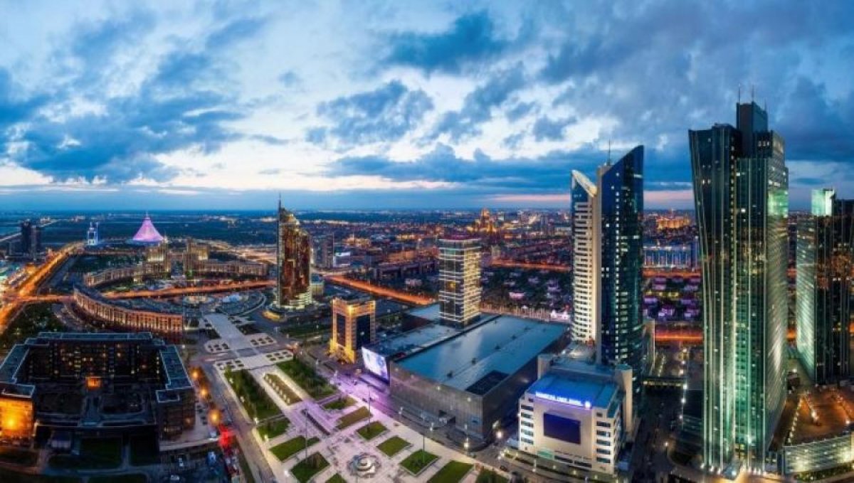 В Нур-Султане прошла презентация трехтомного литературного издания «Алтын тұғыр – 2019»