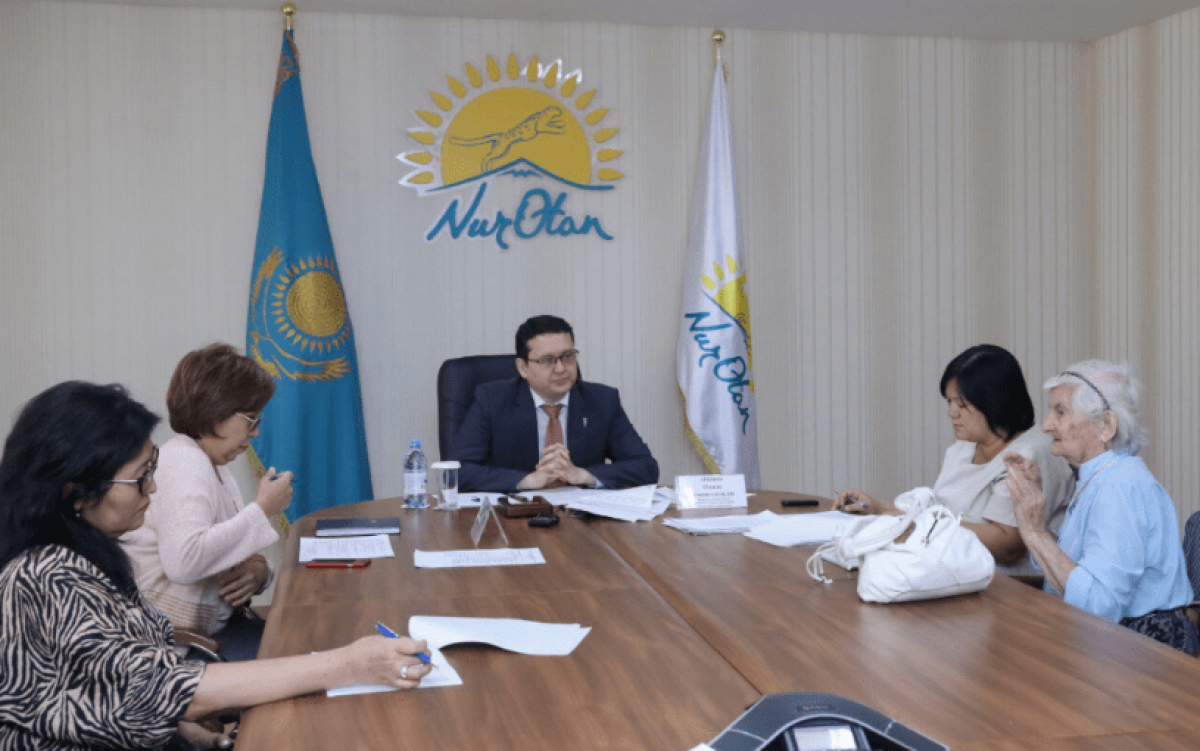 Вице-министр здравоохранения провел прием граждан