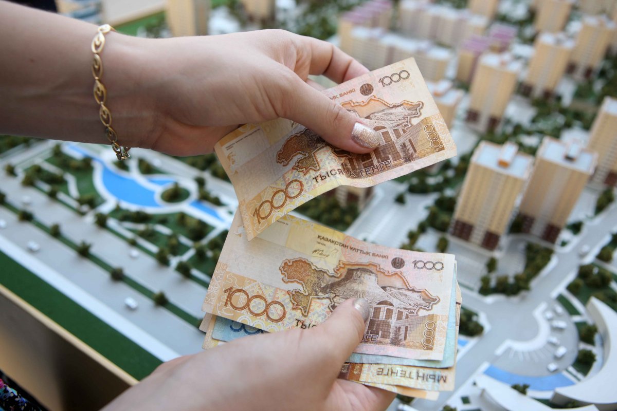 Чего ждать от тенге в 2020 году, рассказали эксперты