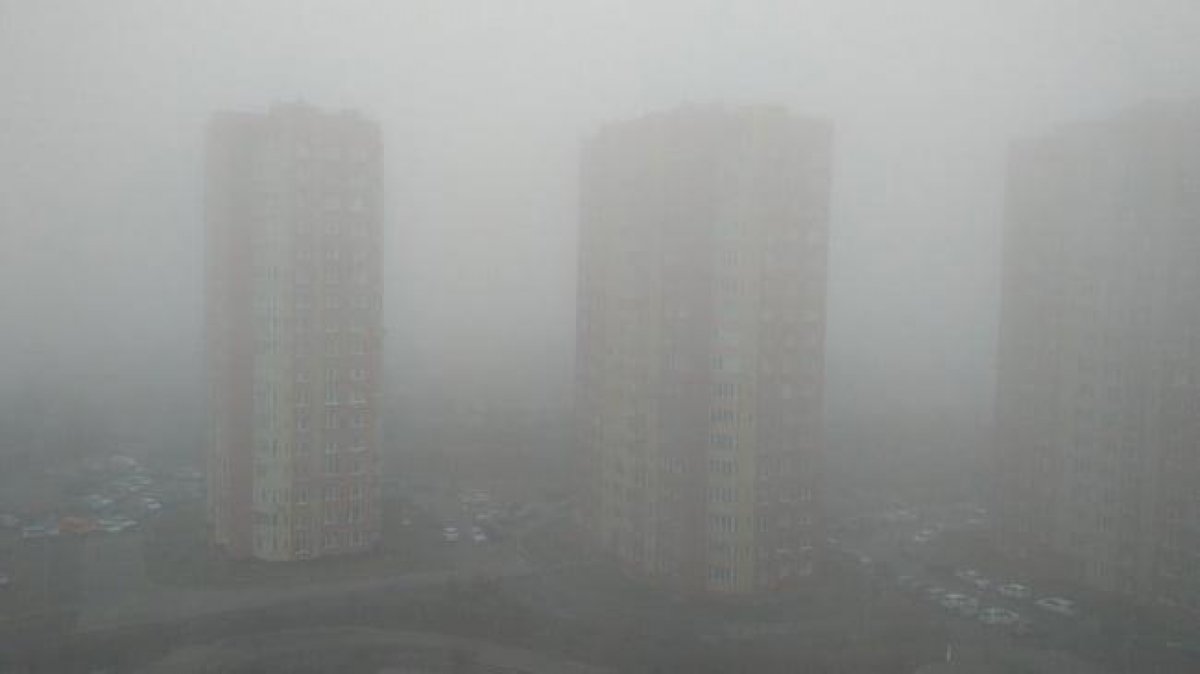 Туман и сильный ветер ожидаются в Казахстане 28 марта