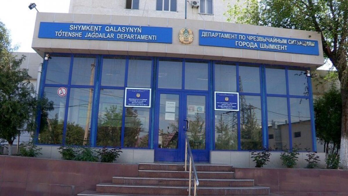 Пожарных-спасателей закрыли на карантин в Шымкенте