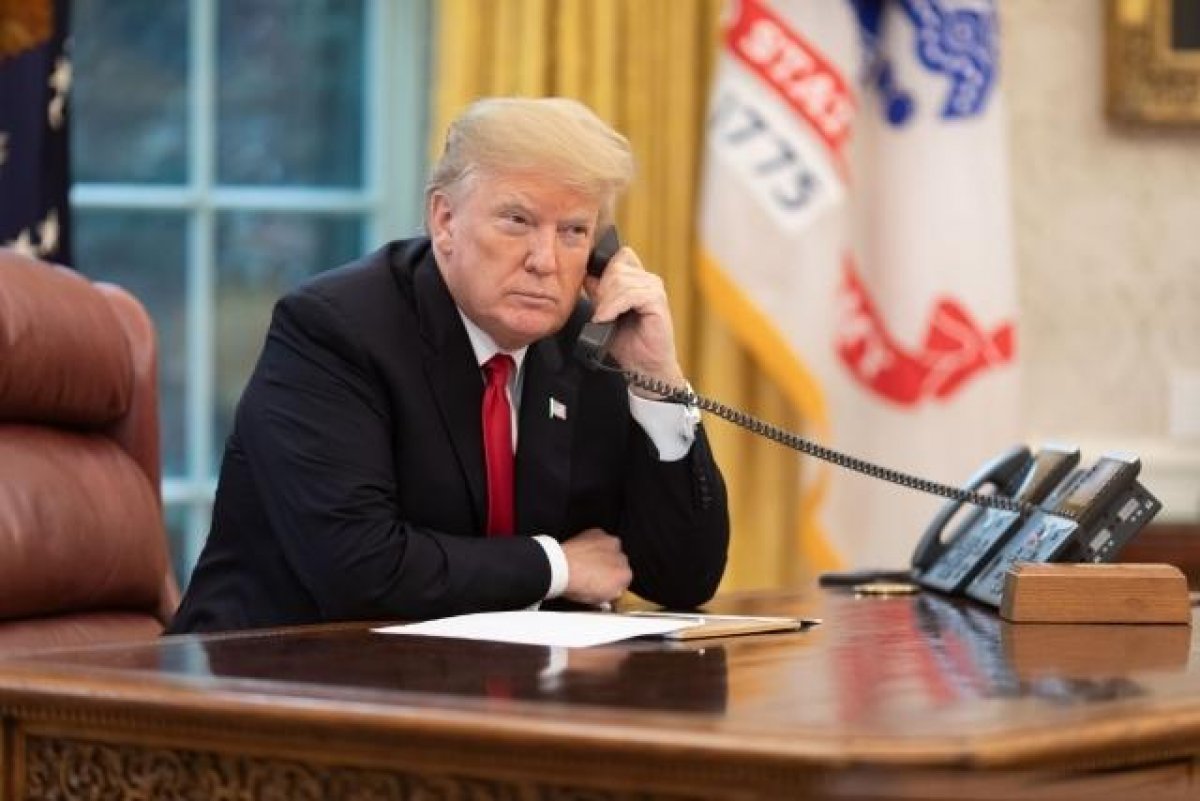 Facebook впервые удалил пост Дональда Трампа из-за фейка о коронавирусе
