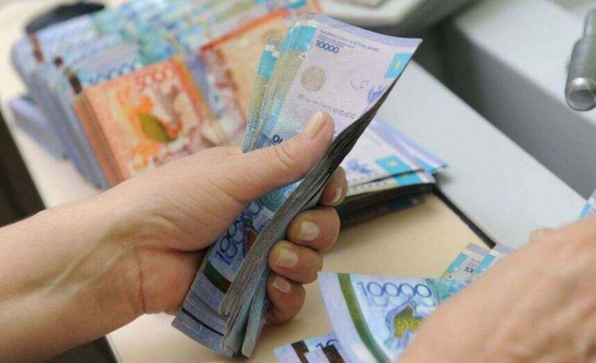 50 млн тенге присвоили бухгалтеры сельской школы в Атырауской области