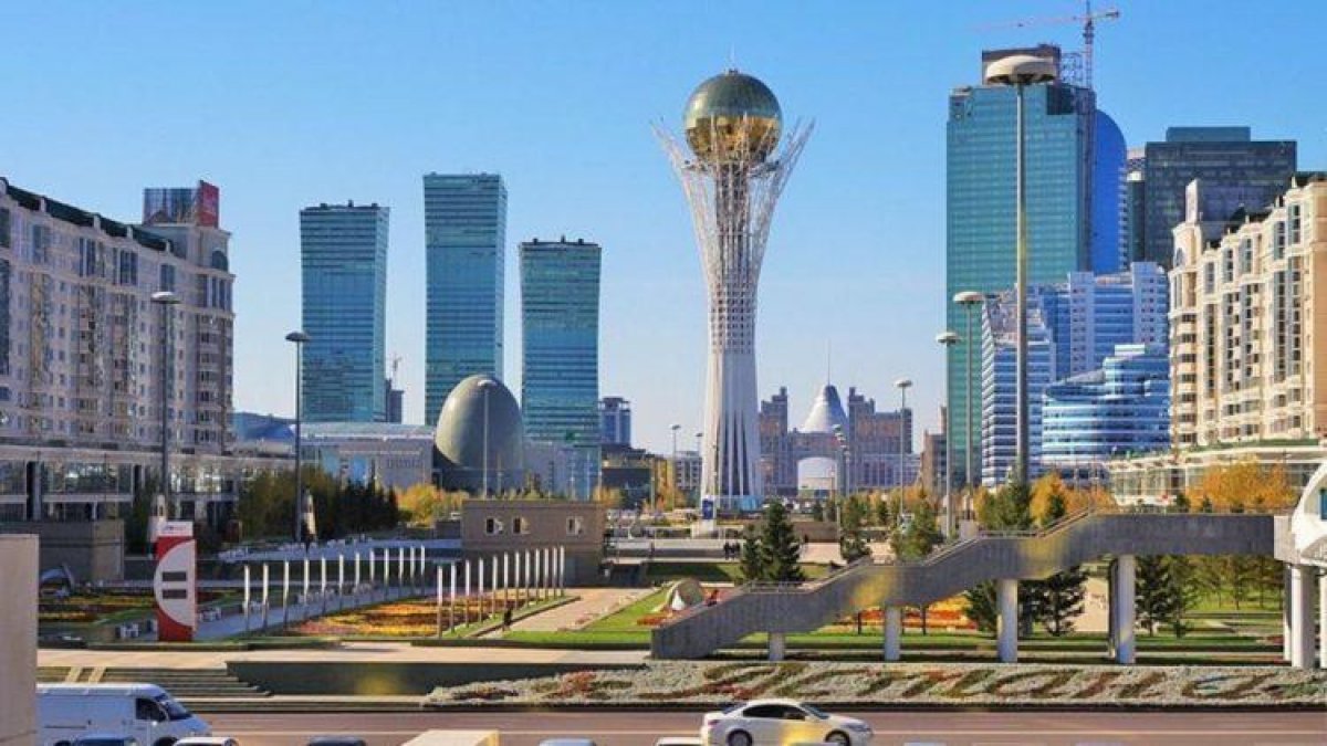 Антикор не дал властям Нур-Султана потратить 1,2 млрд тенге на канцтовары и мебель