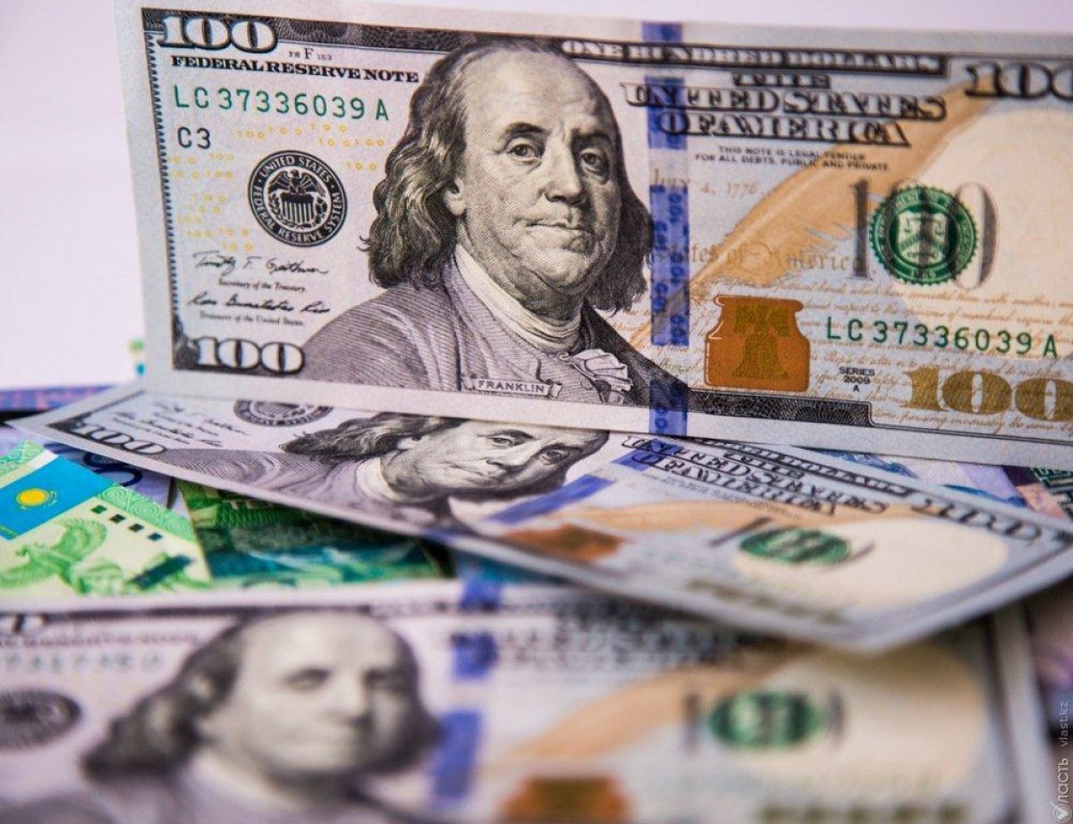 Мужчина хотел продать машину и узнал, что должен британской компании 1,6 млрд тенге