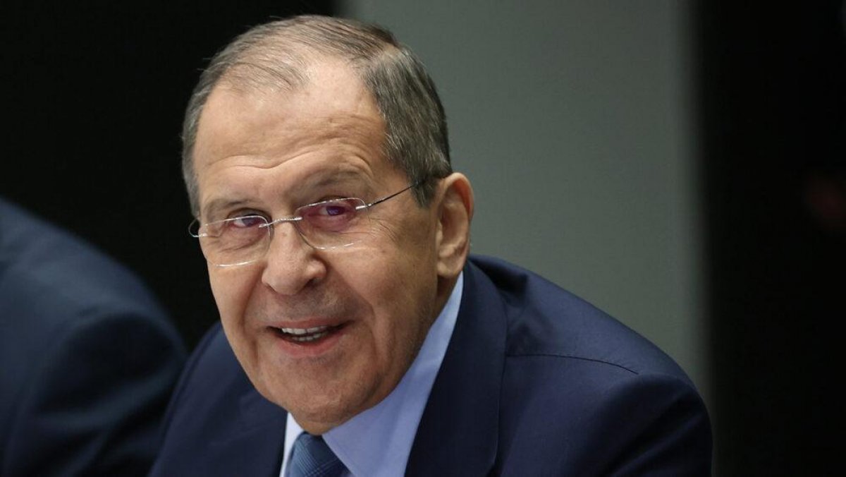 Вскрытие покажет: глава МИД России шокировал людей после теста на КВИ