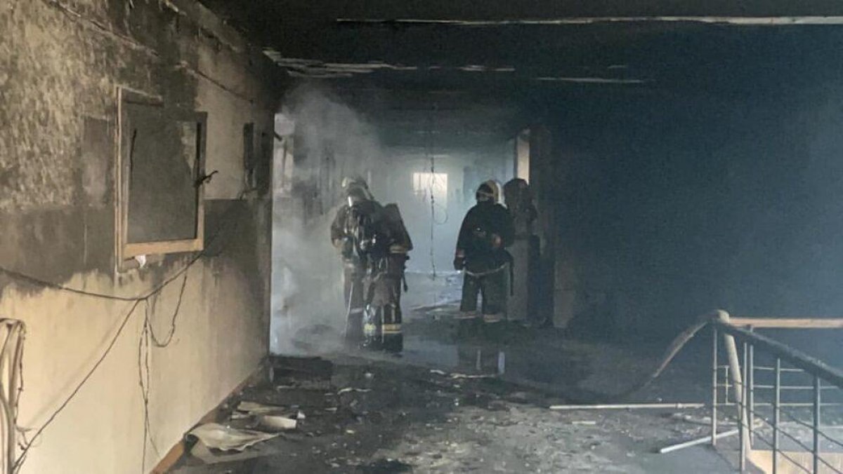 В Семее горит университет