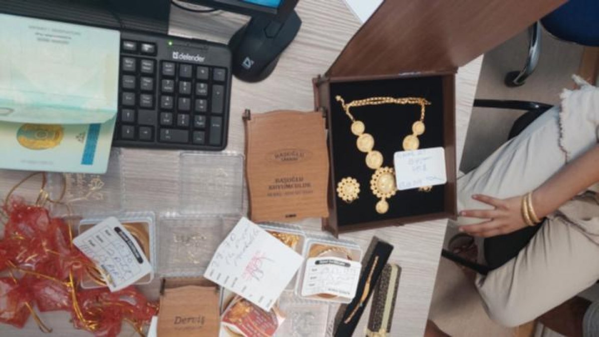 Женщина пыталась незаконно провезти в Казахстан золото на три миллиона тенге