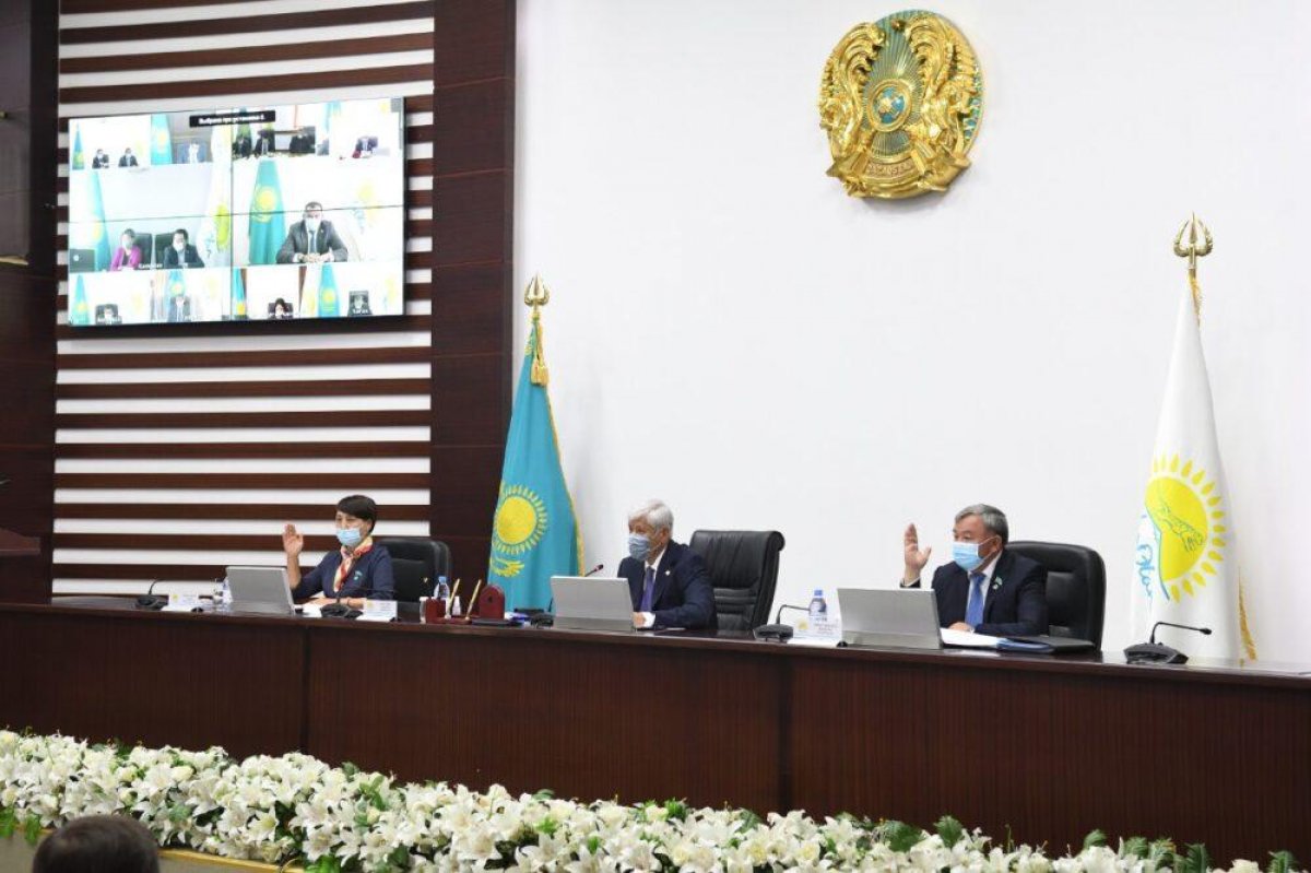 На заседании Бюро Политсовета партийцы проинспектировали реализацию «Дорожной карты» с начала года