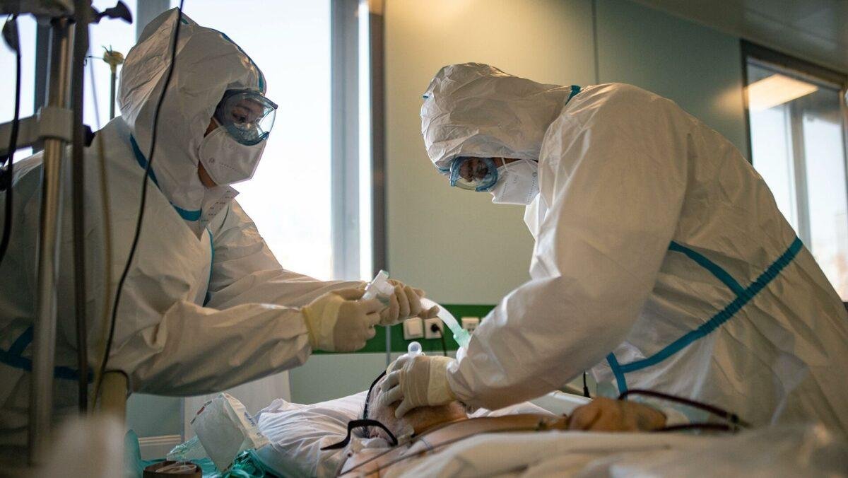27 казахстанцев скончались от коронавируса и пневмонии