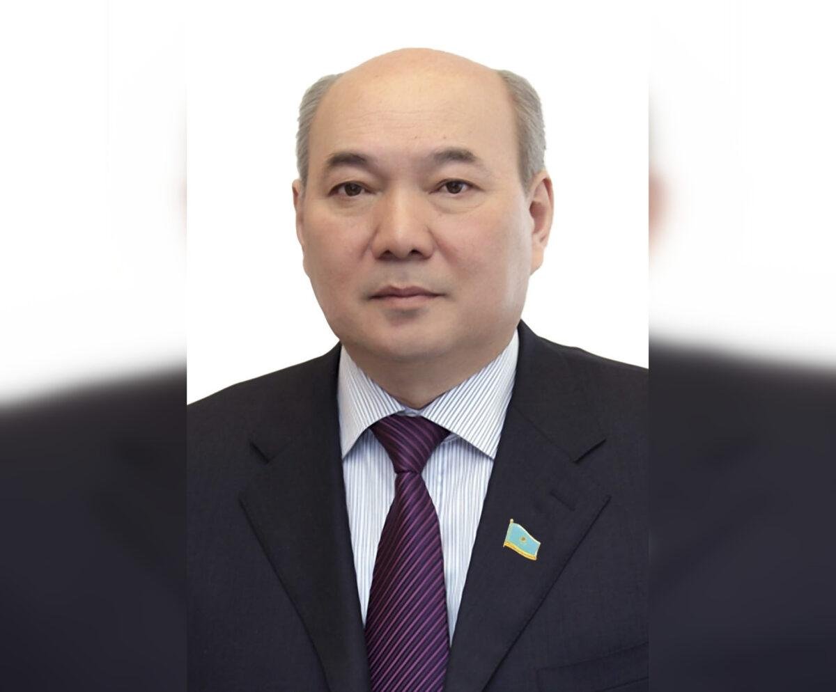 Лидер, ведущий к прогрессу