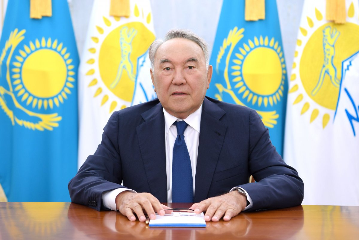 Сенат урезает часть полномочий Елбасы