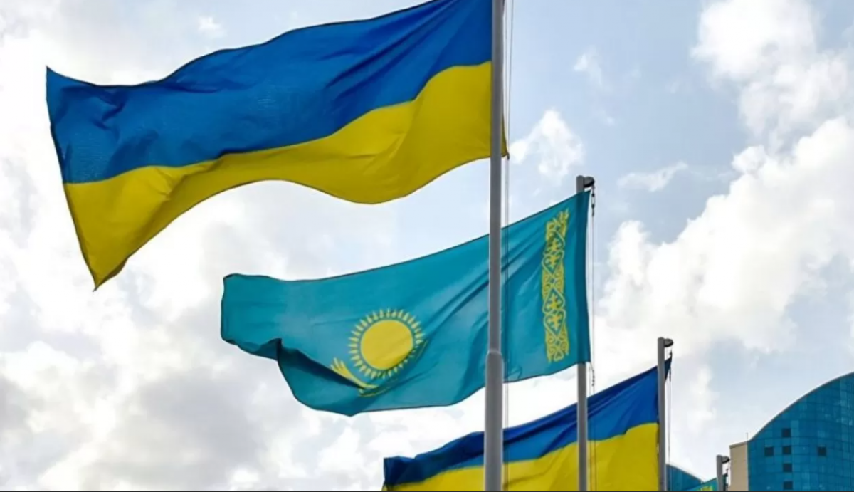 Посольство снова обратилось к казахстанцам в Украине