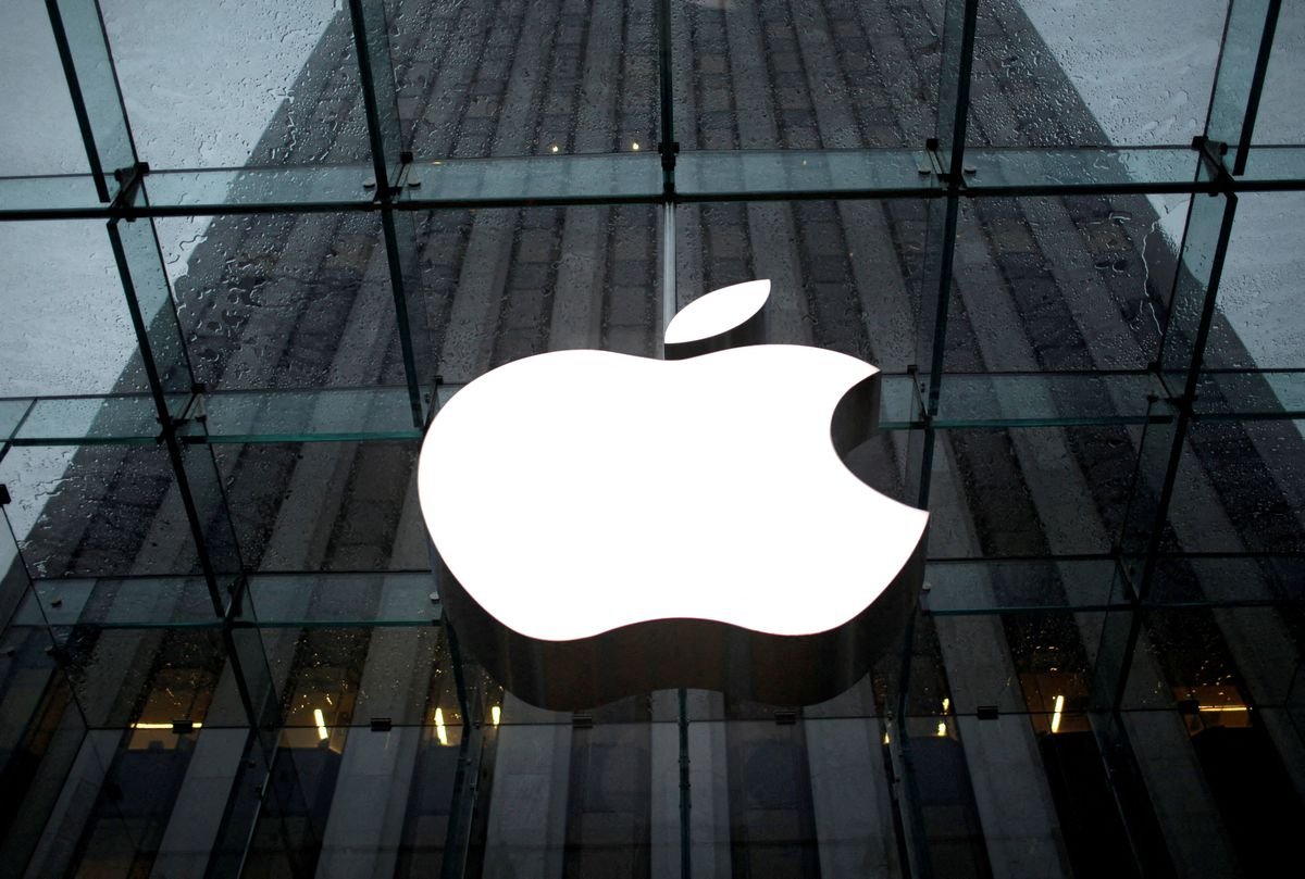 Apple прекратила продажи всех своих продуктов в России