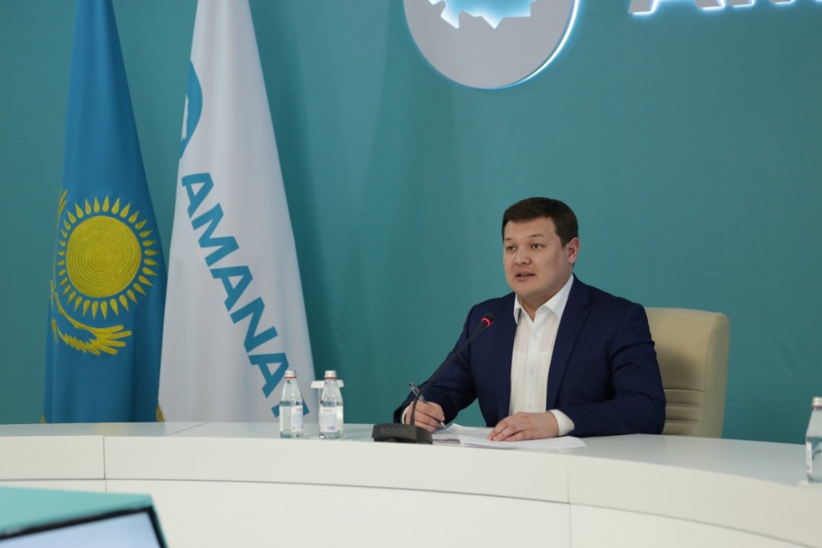 Партия AMANAT выступила с заявлением в поддержку послания президента