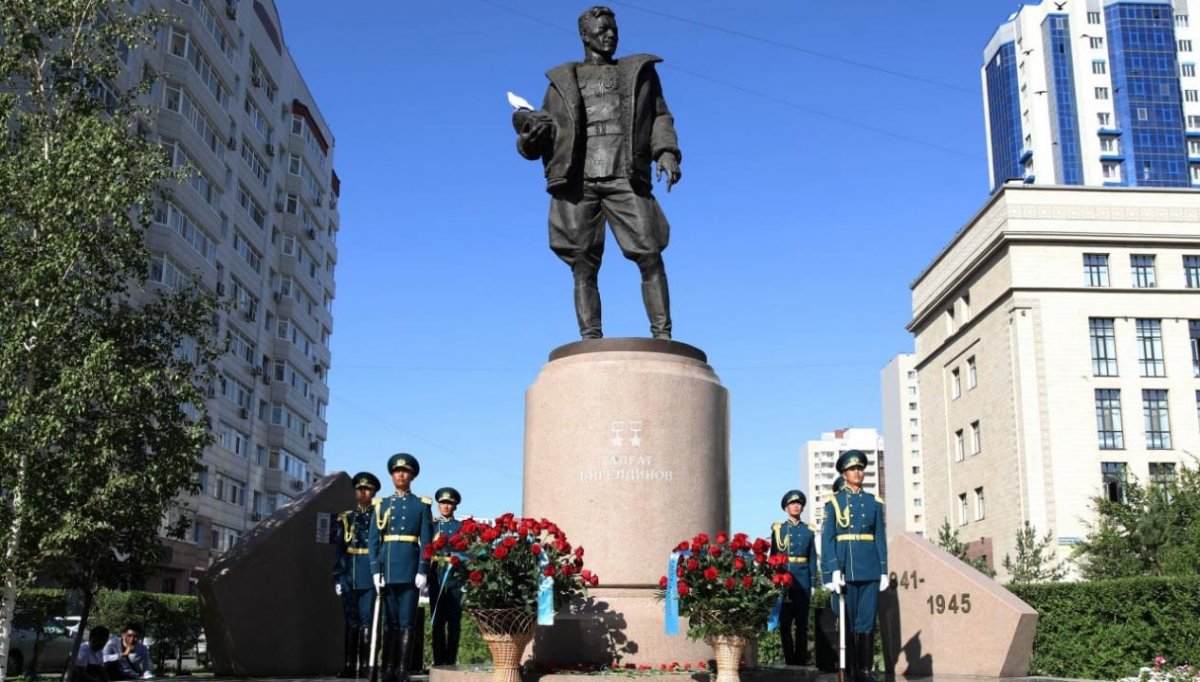 Вековой юбилей Талгата Бигельдинова отмечают в Казахстане
