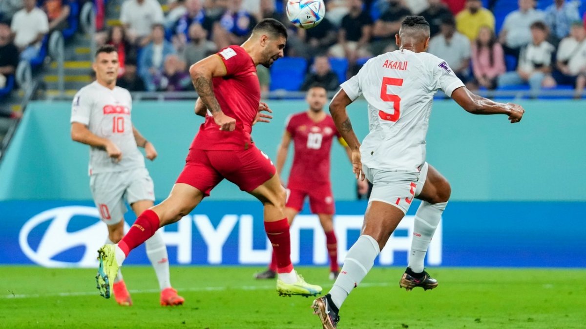 FIFA завела дело против Сербии за поведение игроков и фанатов