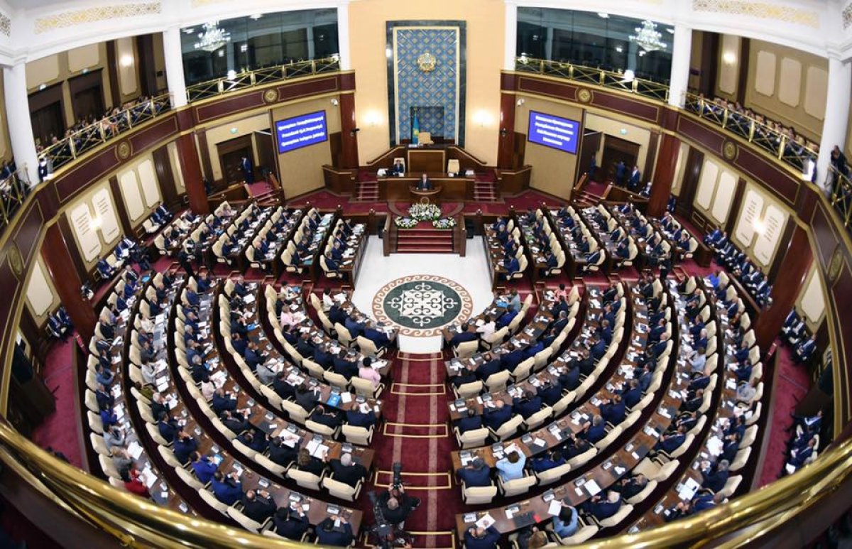 О возросшей роли Парламента высказался глава государства