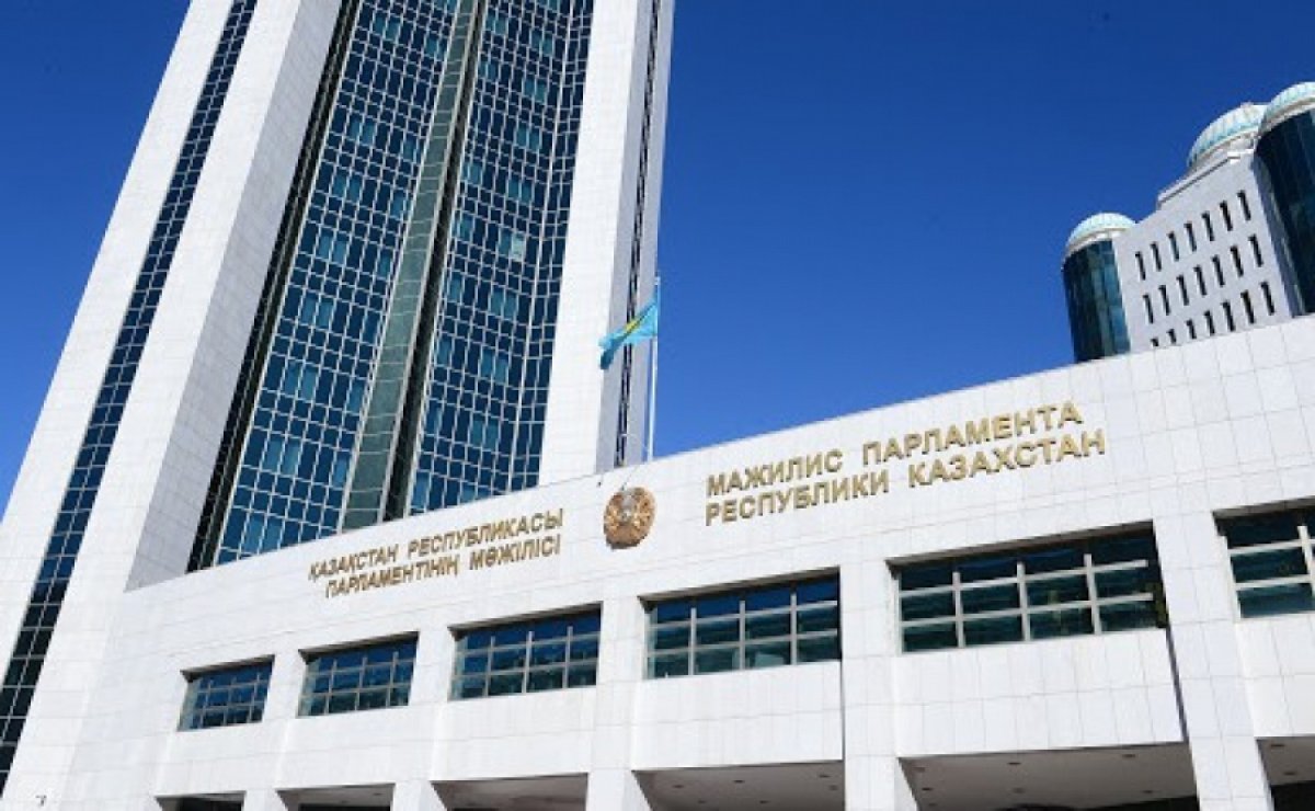 Мажилис РК могут распустить уже в январе