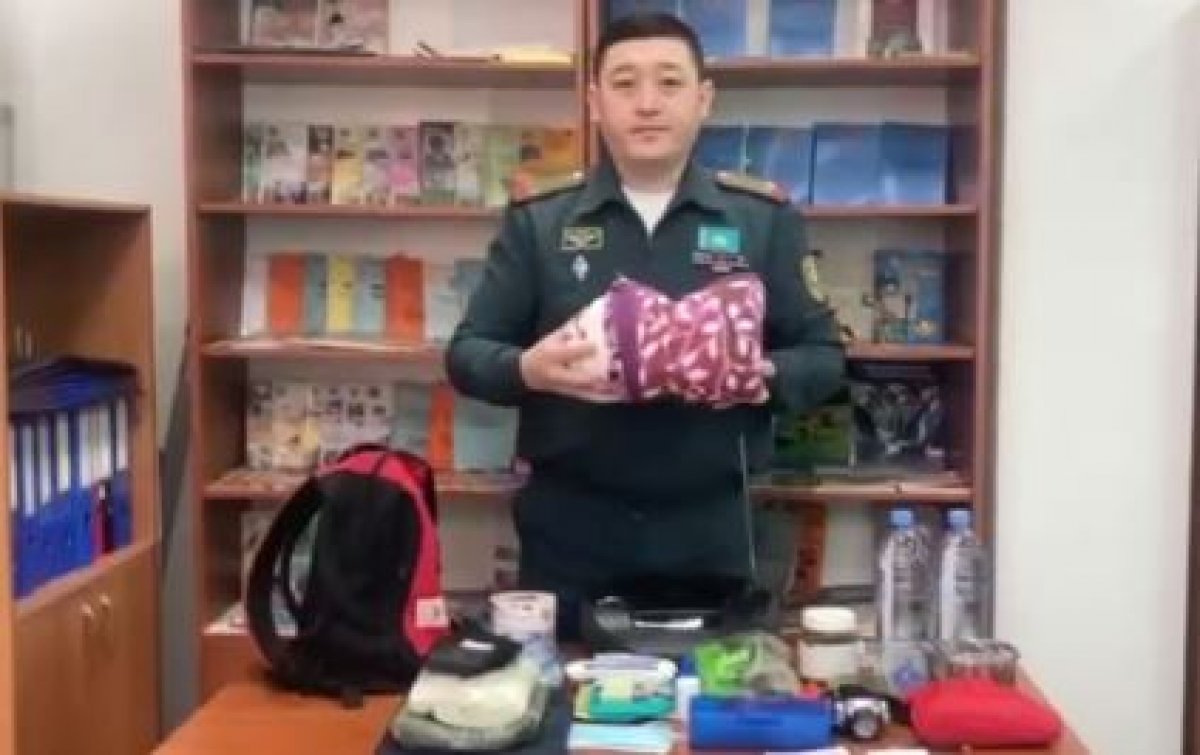 Что сложить в “тревожный чемоданчик”, рассказали спасатели Алматы
